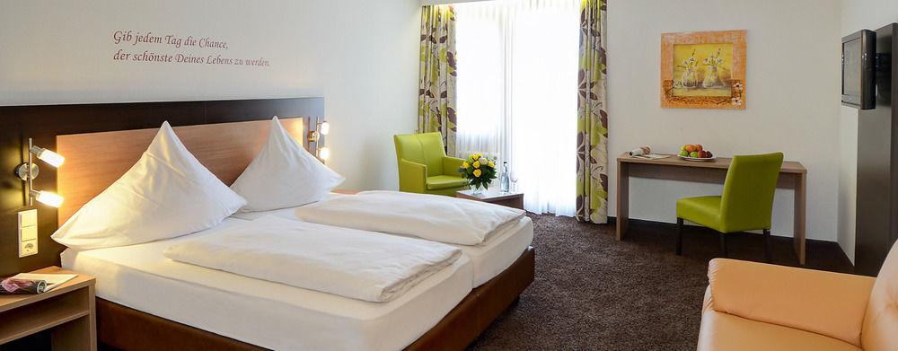 Hotel Waldachtal Ngoại thất bức ảnh